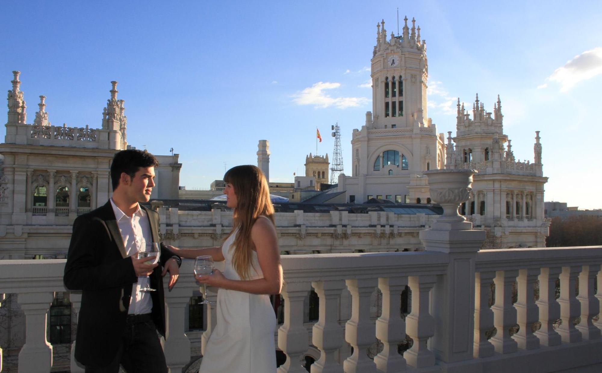 Boutike Cibeles Lägenhet Madrid Exteriör bild