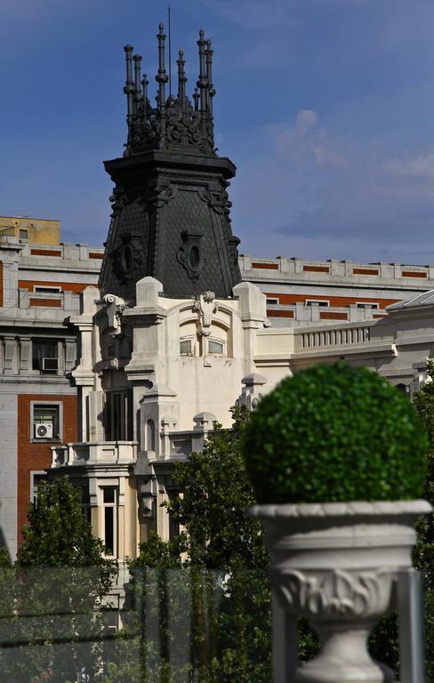 Boutike Cibeles Lägenhet Madrid Exteriör bild