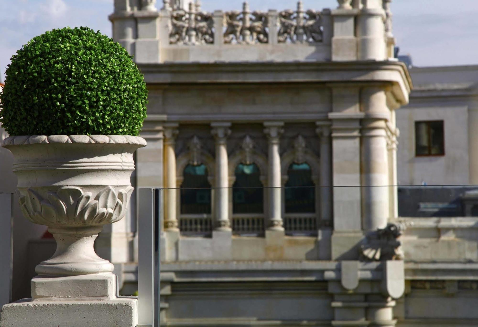 Boutike Cibeles Lägenhet Madrid Exteriör bild